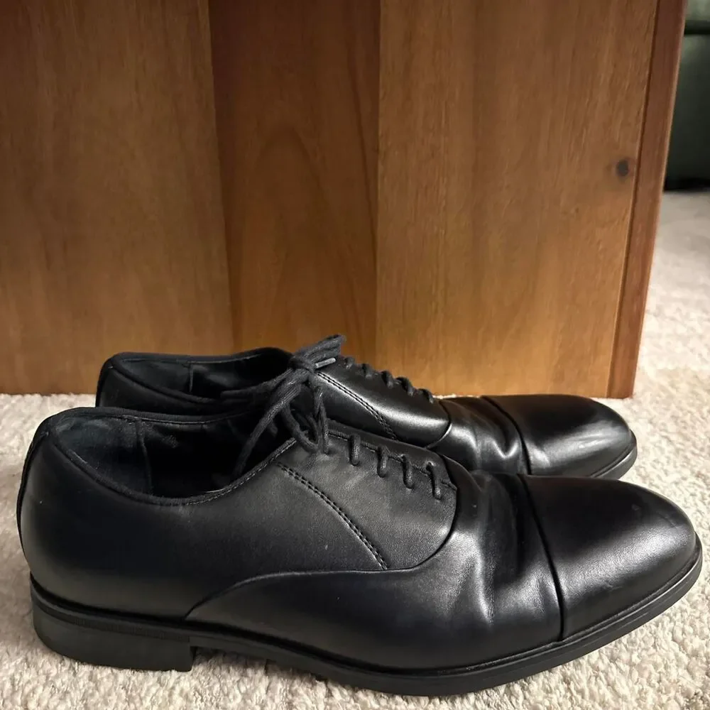 JF Ferrar Men's Black Oxfords